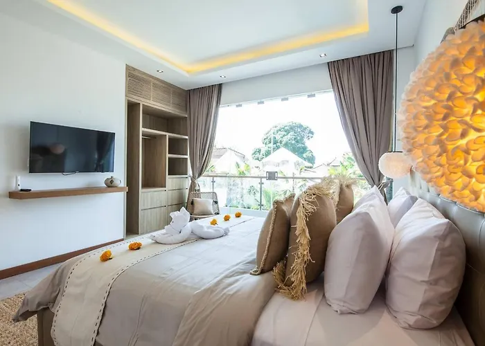 Amazing 4 Bd In The Heart Of Вилла *